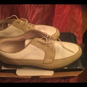 Foot joy Europa women’s golf shoes. size 10